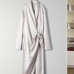 NWT Aritzia Babaton Bello Dress in Lilac Sz 10